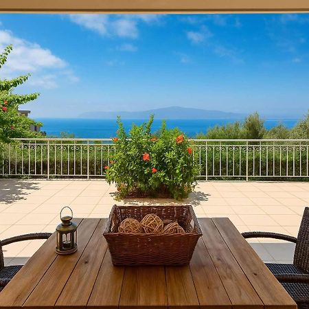 הוילה קלמאטה Aigli Fully Equipped Getaway - Seaview Lux Retreat מראה חיצוני תמונה