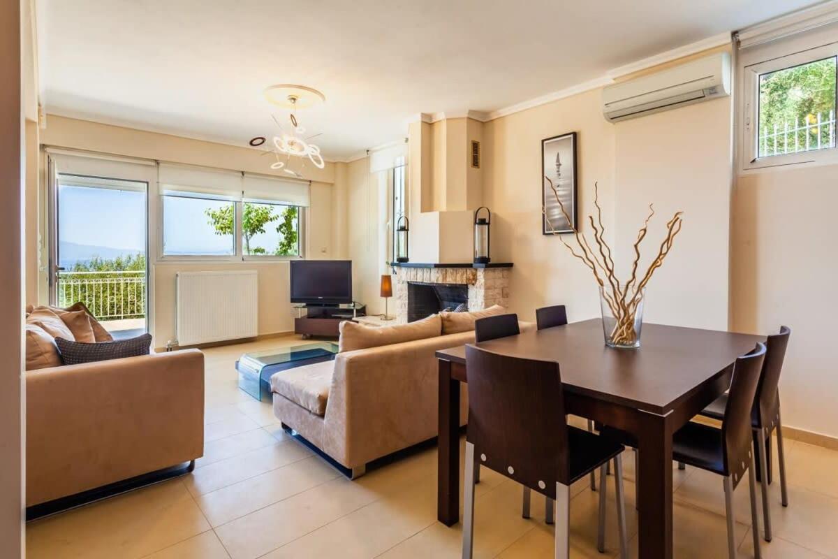 הוילה קלמאטה Aigli Fully Equipped Getaway - Seaview Lux Retreat מראה חיצוני תמונה