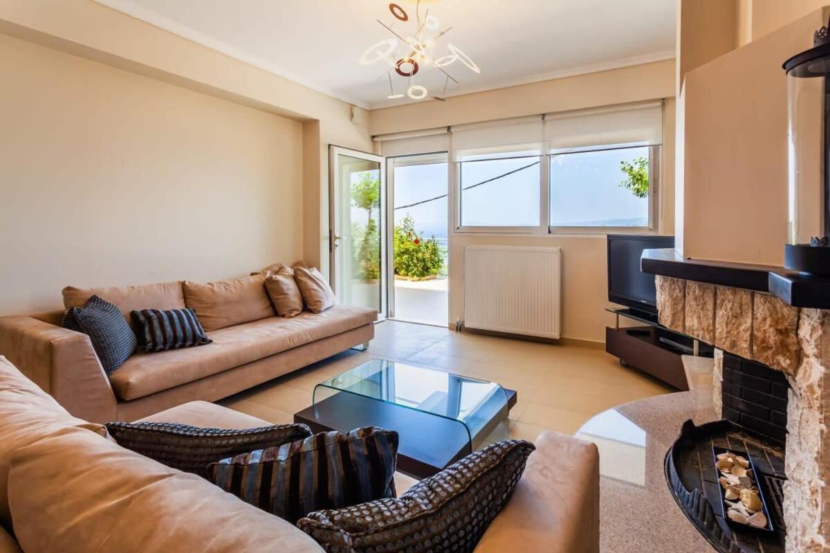 הוילה קלמאטה Aigli Fully Equipped Getaway - Seaview Lux Retreat מראה חיצוני תמונה